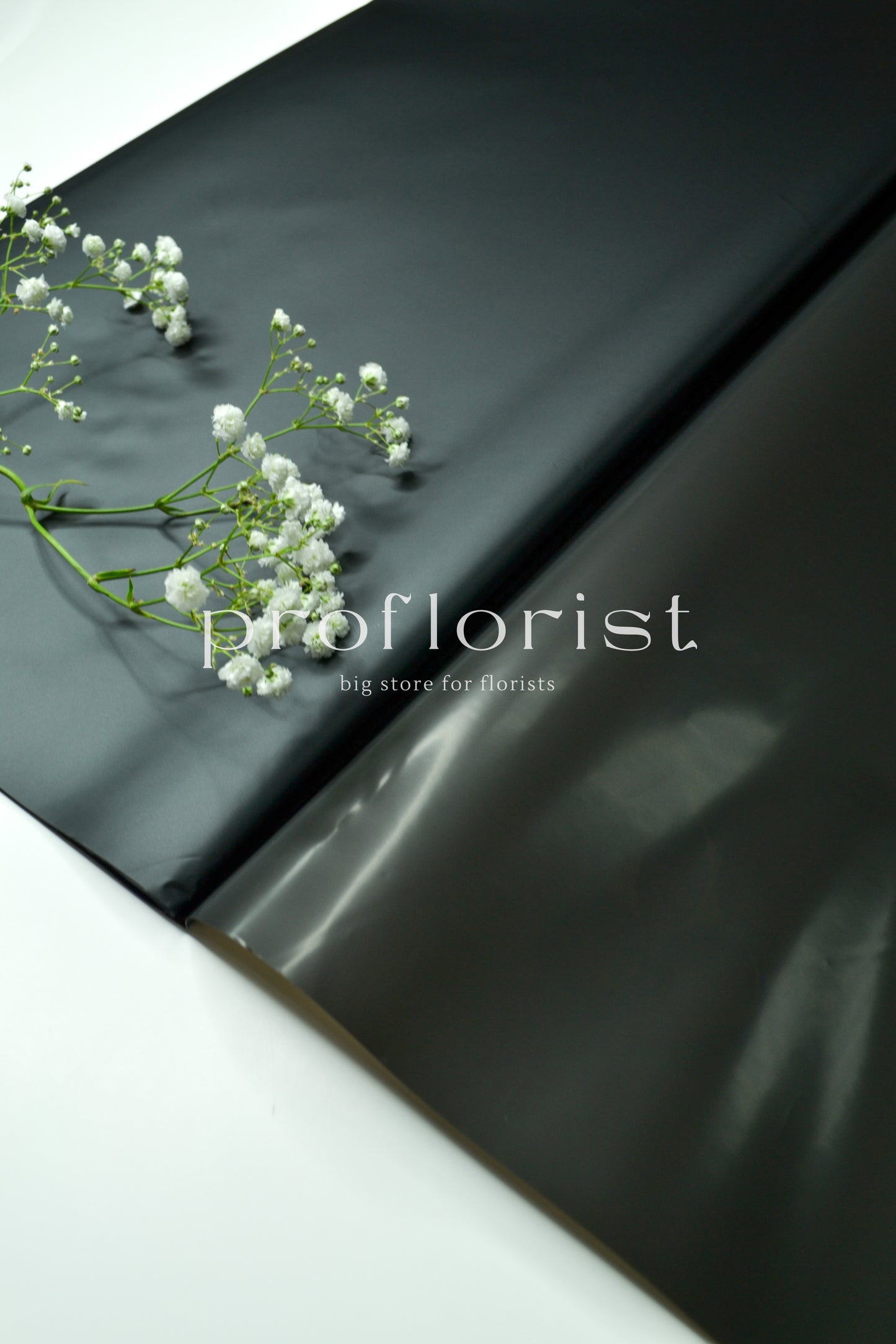 Folia ozdobna florystyczna matowa wodoodporna do opakowania bukietów w arkuszach, 20 szt, premium jakość, jednolity kolor czarny | Proflorist