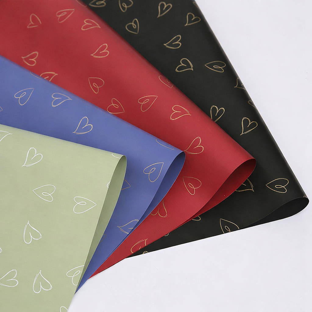 folia florystyczna z serduszkami  – wine