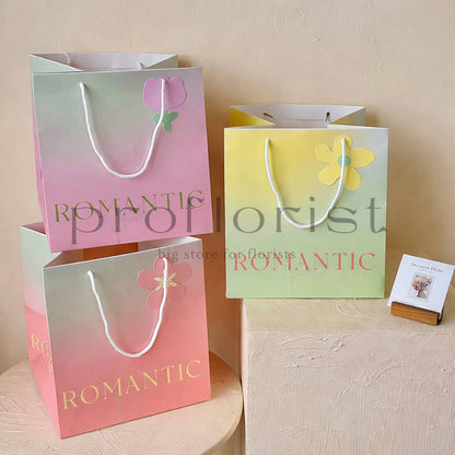 Torba papierowa pastelowa ROMANTIC 30×28×28 cm
