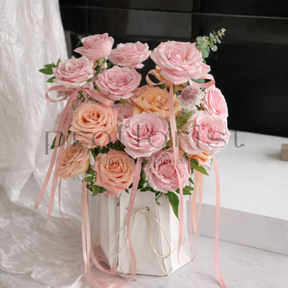 Aquabox transportowy do bukietów – Premium 17 × 18 cm