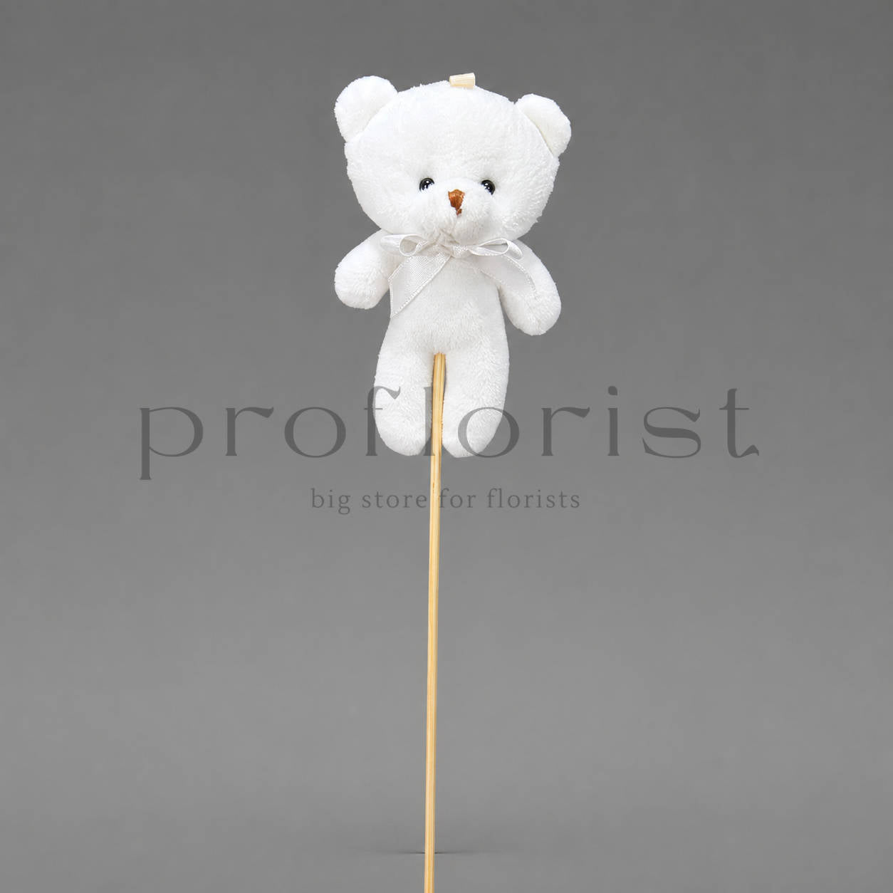 Miś na piku z gładkiego pluszu 34 cm