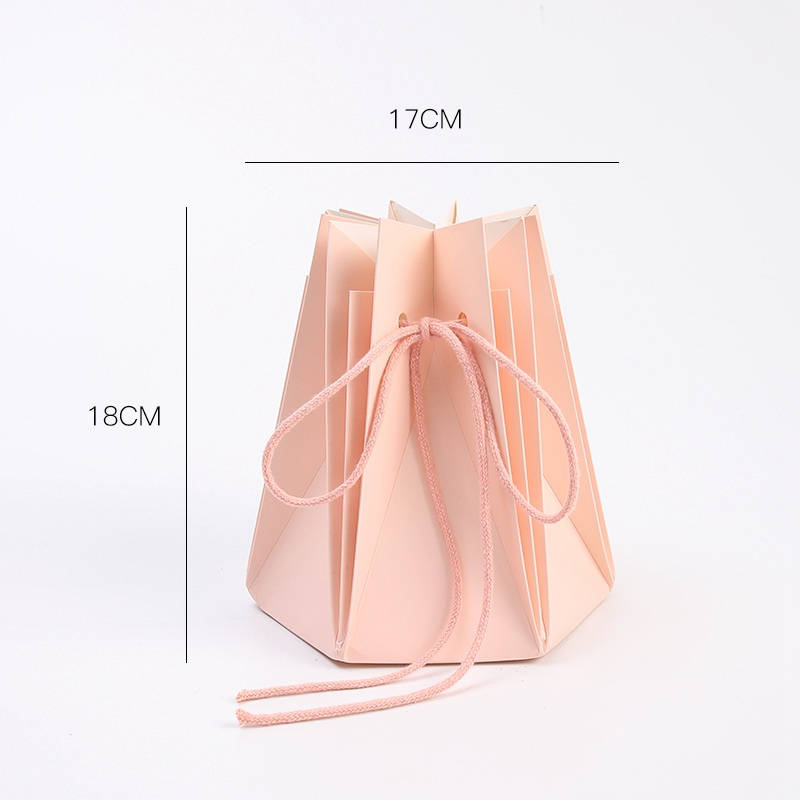 Aquabox transportowy do bukietów – Premium 17 × 18 cm