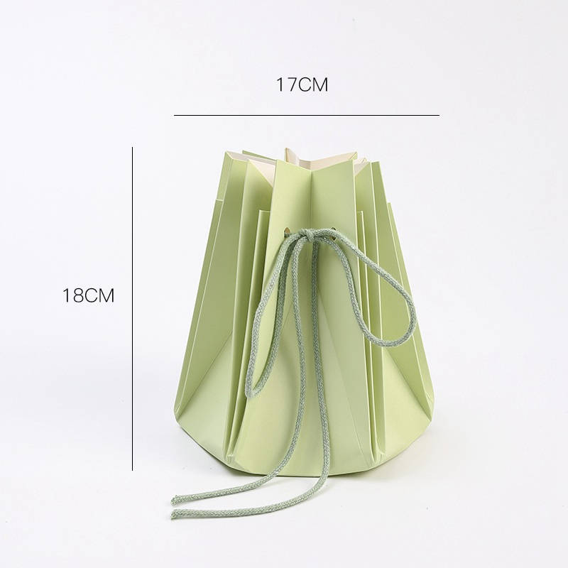 Aquabox transportowy do bukietów – Premium 17 × 18 cm