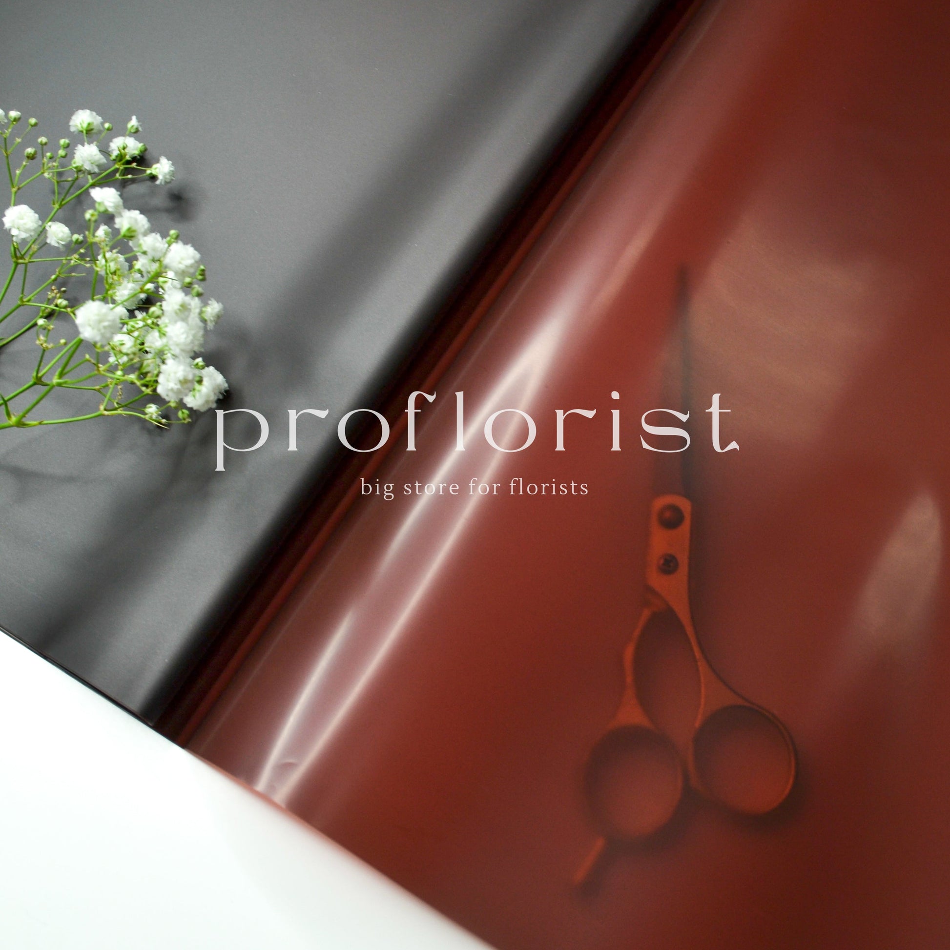 Folia ozdobna florystyczna matowa wodoodporna do opakowania bukietów w arkuszach, 20 szt, premium jakość, jednolity kolor czekoladowy | Proflorist 