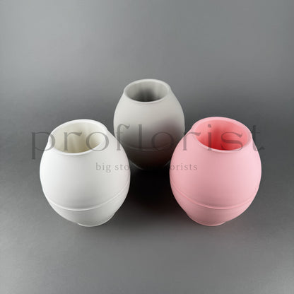 Wazon z ochroną przed rozlaniem - praktyczny i elegancki