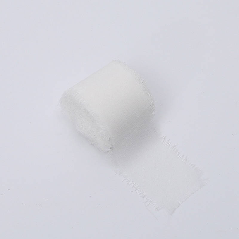 Wstążka szyfonowa rwana 4 cm × 5Y – lekka
